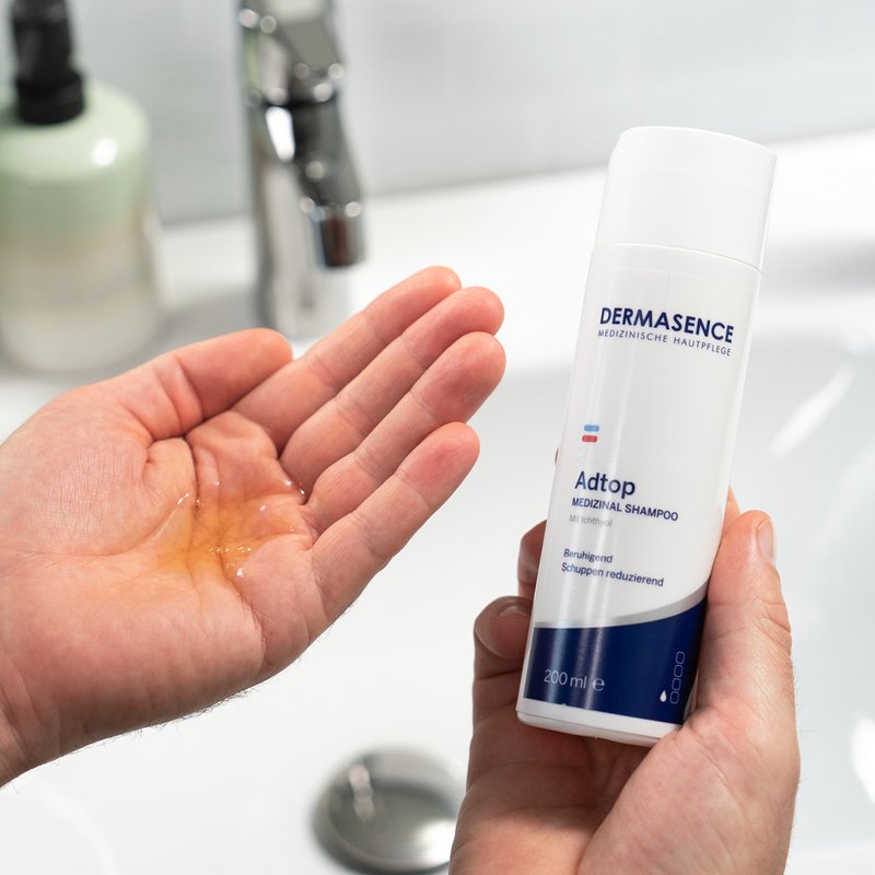 Photo of hands showing the texture of the product.