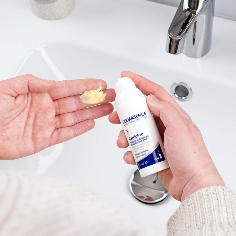 Photo of hands showing the texture of the product.