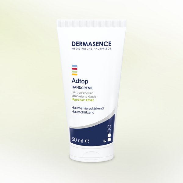 Adtop Hand cream produktemballage på grøn baggrund